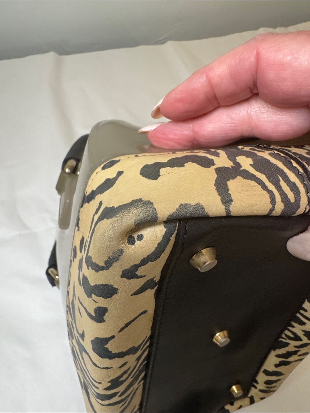 Furla Jelly Candy Bag beige with leopard print top handle and strap - Picture 9 of 11